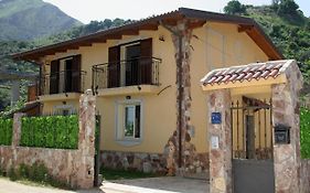 Villa Paladino - B&B E Guest House